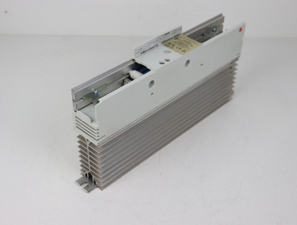 Б/у LENZE EMB9352-E