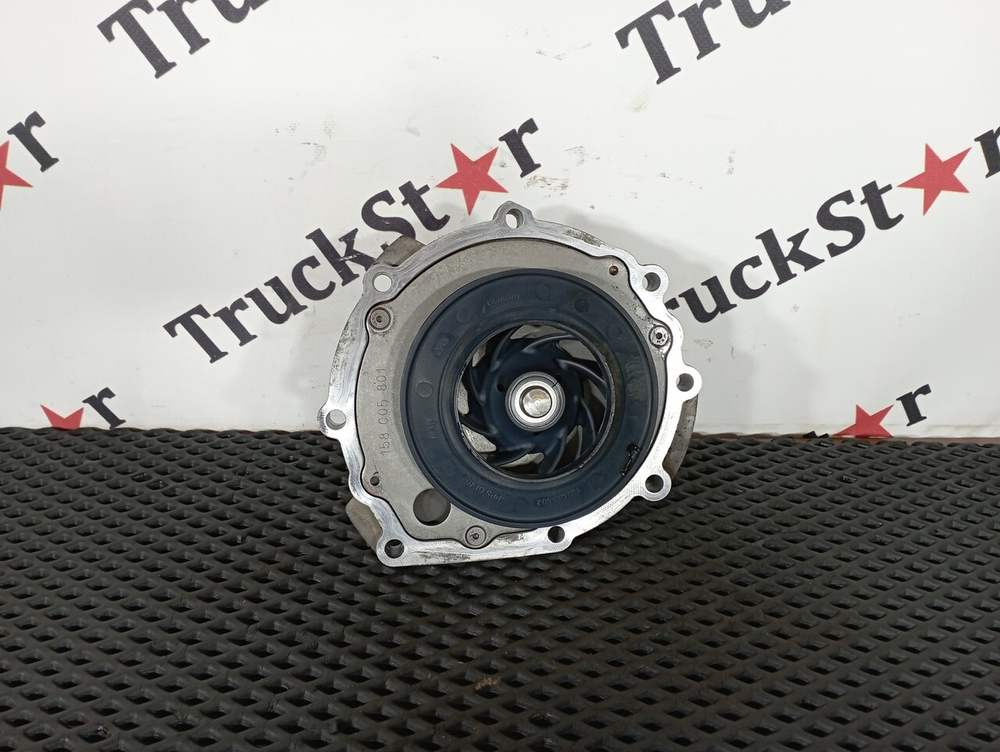 Насос водяной (помпа)