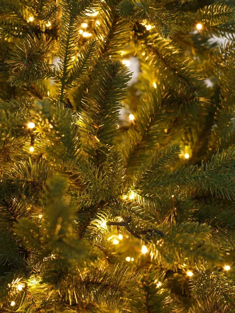 Елка с гирляндой «Валерио» (Литая+пвх) 180 см / 1,8 м