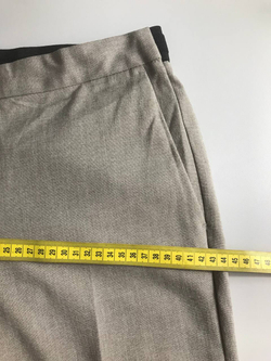 Брюки Zara светлого оттенка, маркировка S, визуально 44 размер