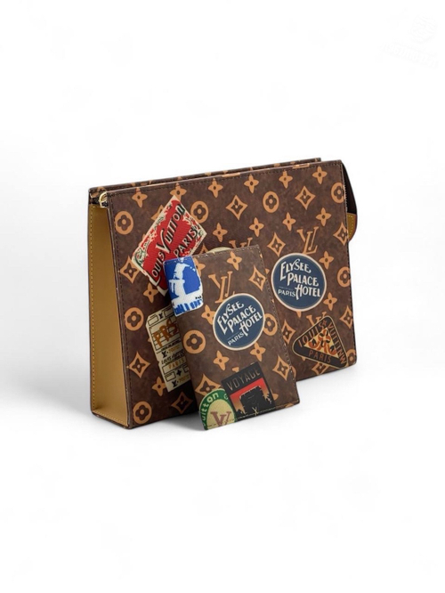 Клатч Louis Vuitton Voyage