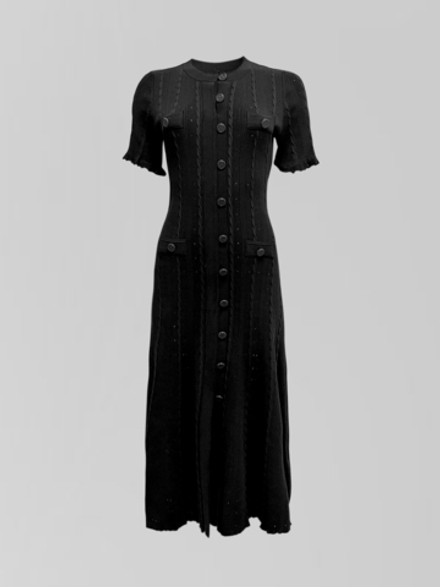 Платье 80659 трикотажное удлиненное на пуговицах и коротким рукавом