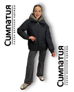 Комбинированная куртка черного цвета с хаки капюшоном