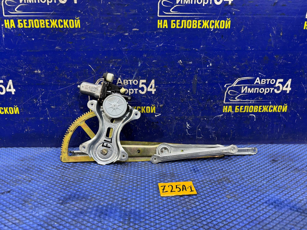 Стеклоподъемник передний левый MITSUBISHI COLT 2003