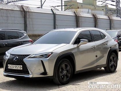 Lexus UX250h 2.0 2WD (07.2020)