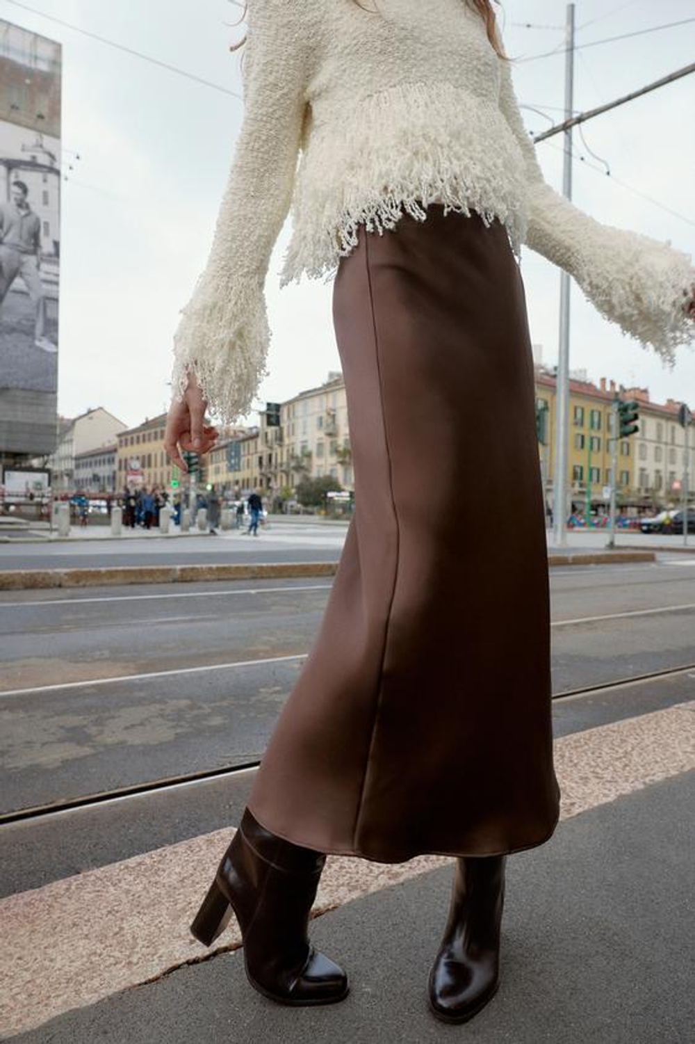 ZARA АТЛАСНАЯ ЮБКА МИДИ, КОРИЧНЕВЫЙ