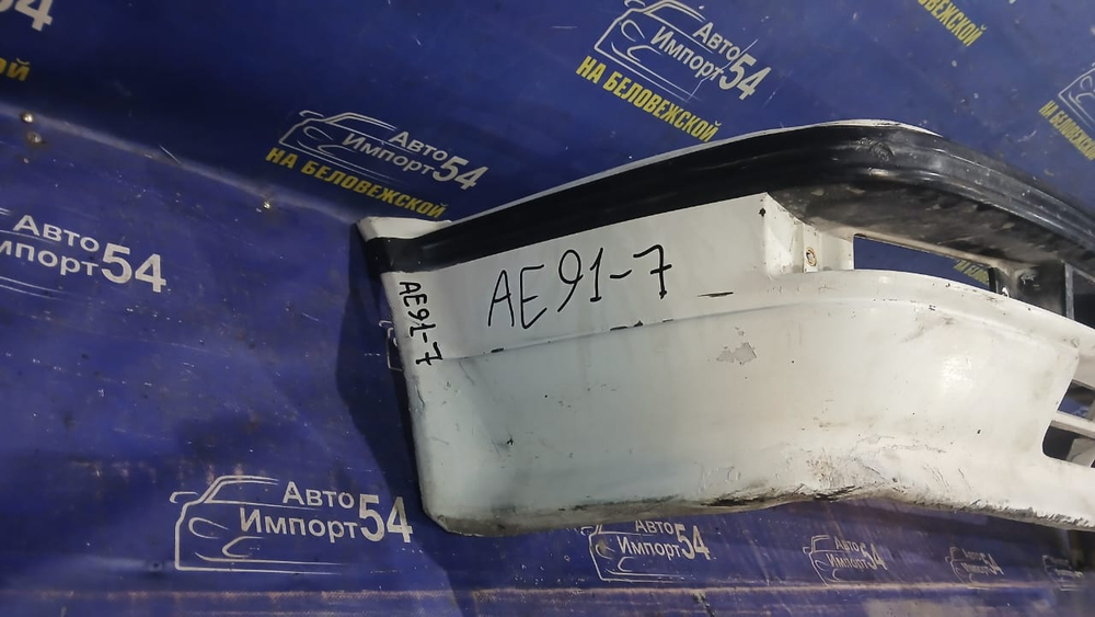 Бампер передний TOYOTA LEVIN 1990