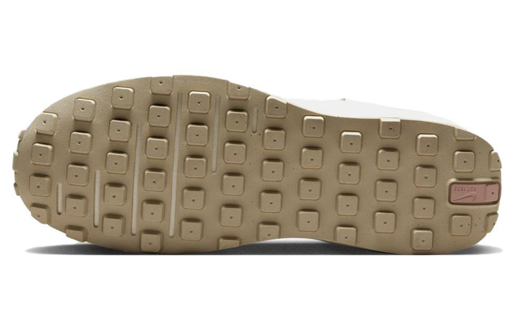 Кроссовки Nike Waffle One Essentials (Женская размерная сетка)
