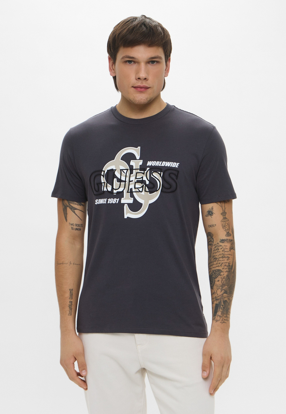 Футболка мужская GUESS