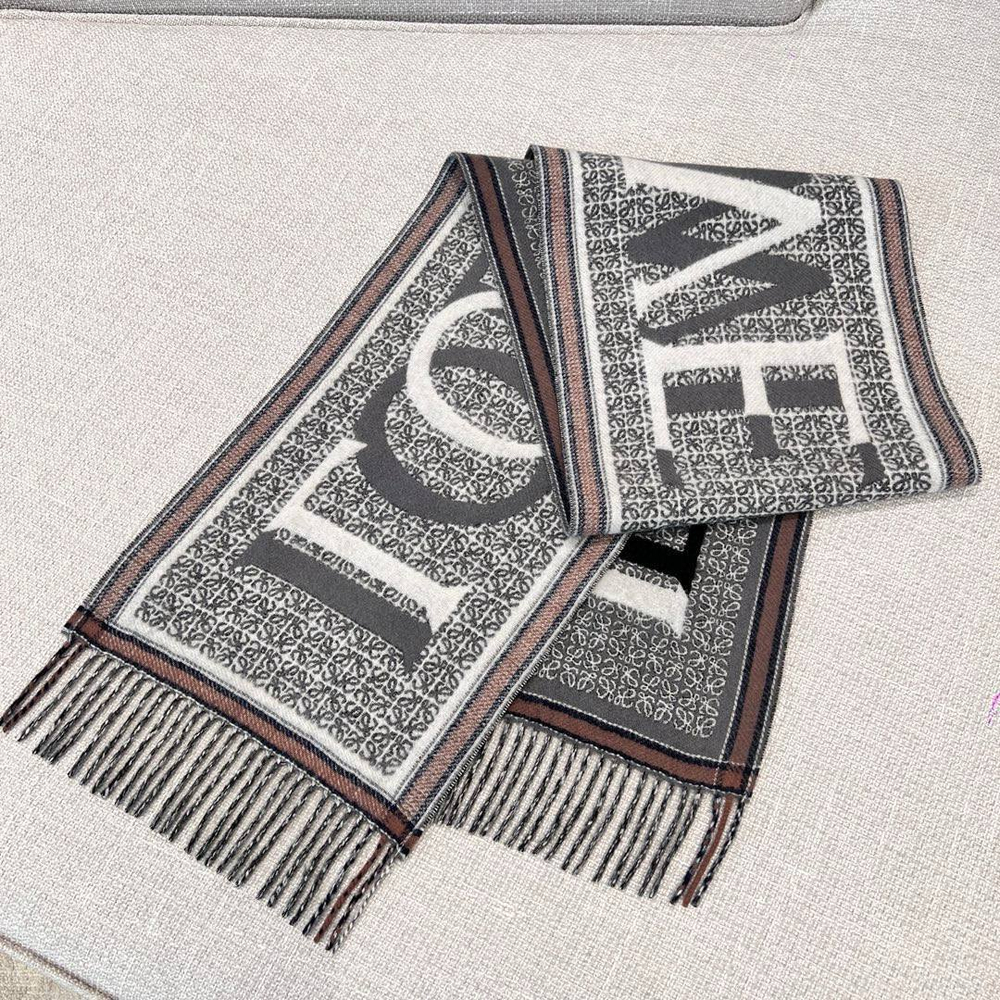 Шарф Loewe