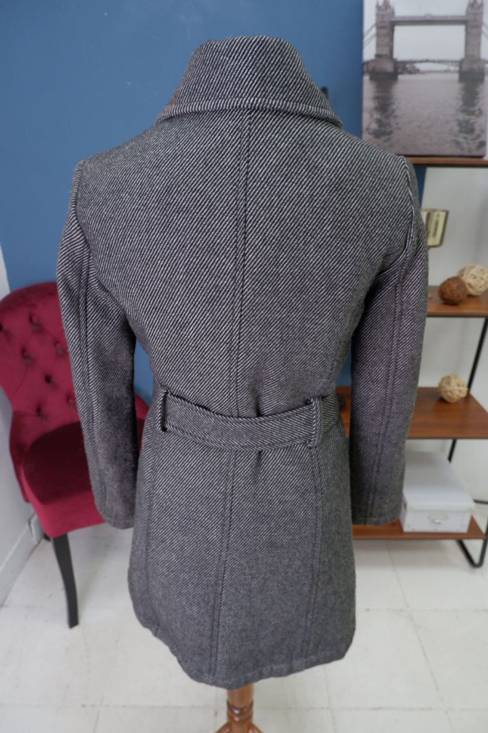 Пальто Clockhouse с шерстью 46 размер