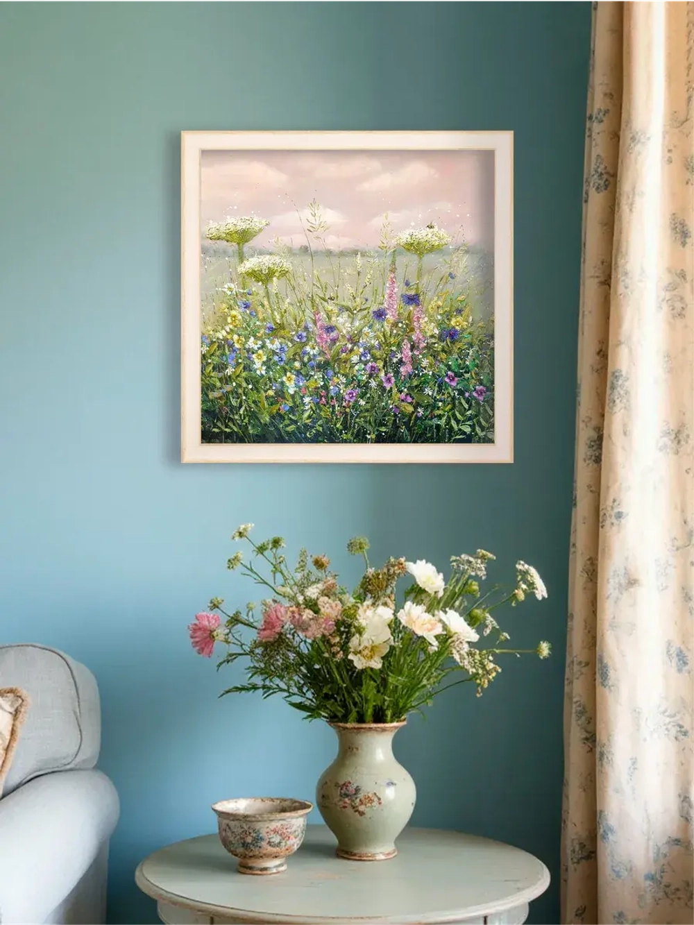 Картина на стену интерьерная на холсте 44х44 см