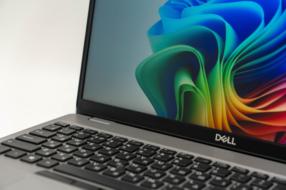 Ноутбук Dell Latitude 5511 ( i7-10850H / MX150 )