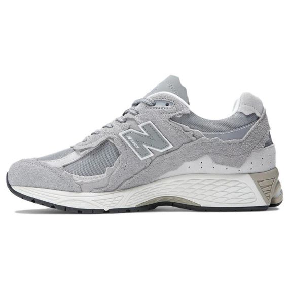 New Balance NB 2002R