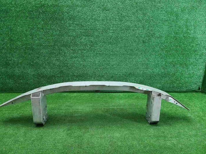 Усилитель передний BMW 3er G20 (2018-н.в.)