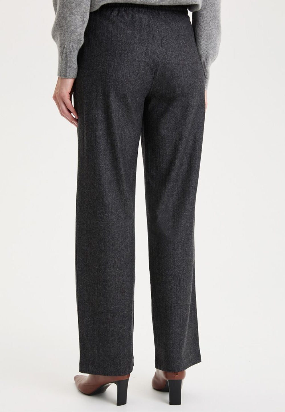 Брюки на резинке из шерсти