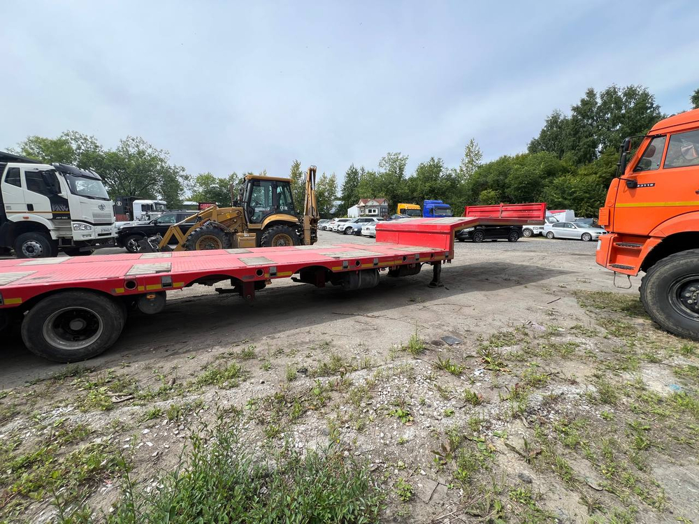 Kassbohrer LOWBED Полуприцеп тяжеловоз 6 осей LOWBED (Раздвижной)