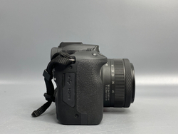 Canon EOS R50 Kit 18-45mm 2.000 кадров