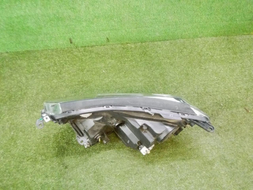 Фара правая Toyota RAV4 4 CA40 (2015-2019) LED