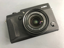 Fujifilm X30