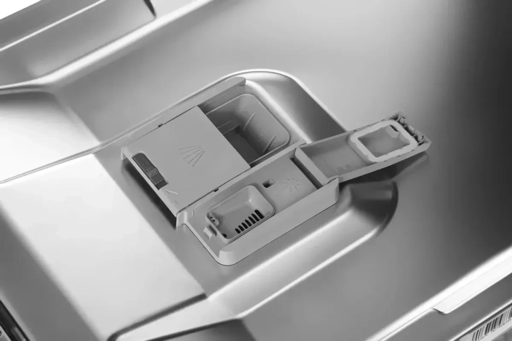 Встраиваемая посудомоечная машина Hotpoint HIS 1C69