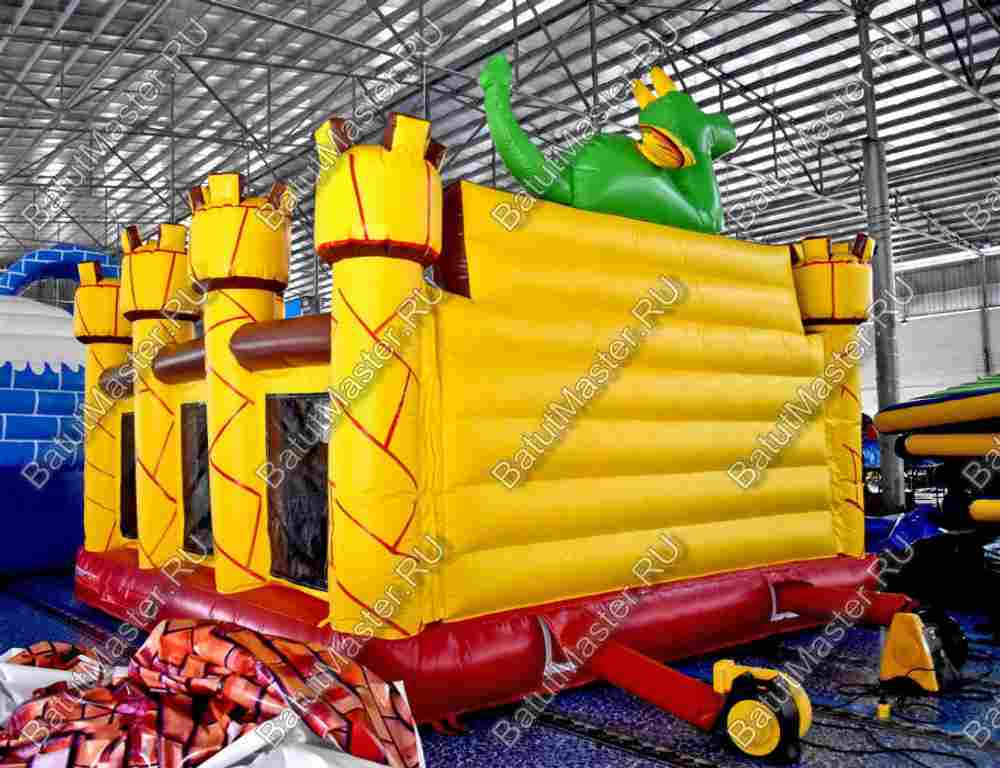 Коммерческий надувной батут "Замок дракона"