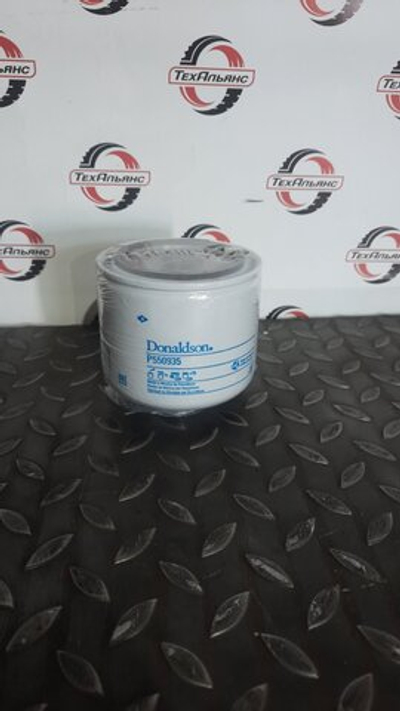 Фильтр масляный Donaldson P550935