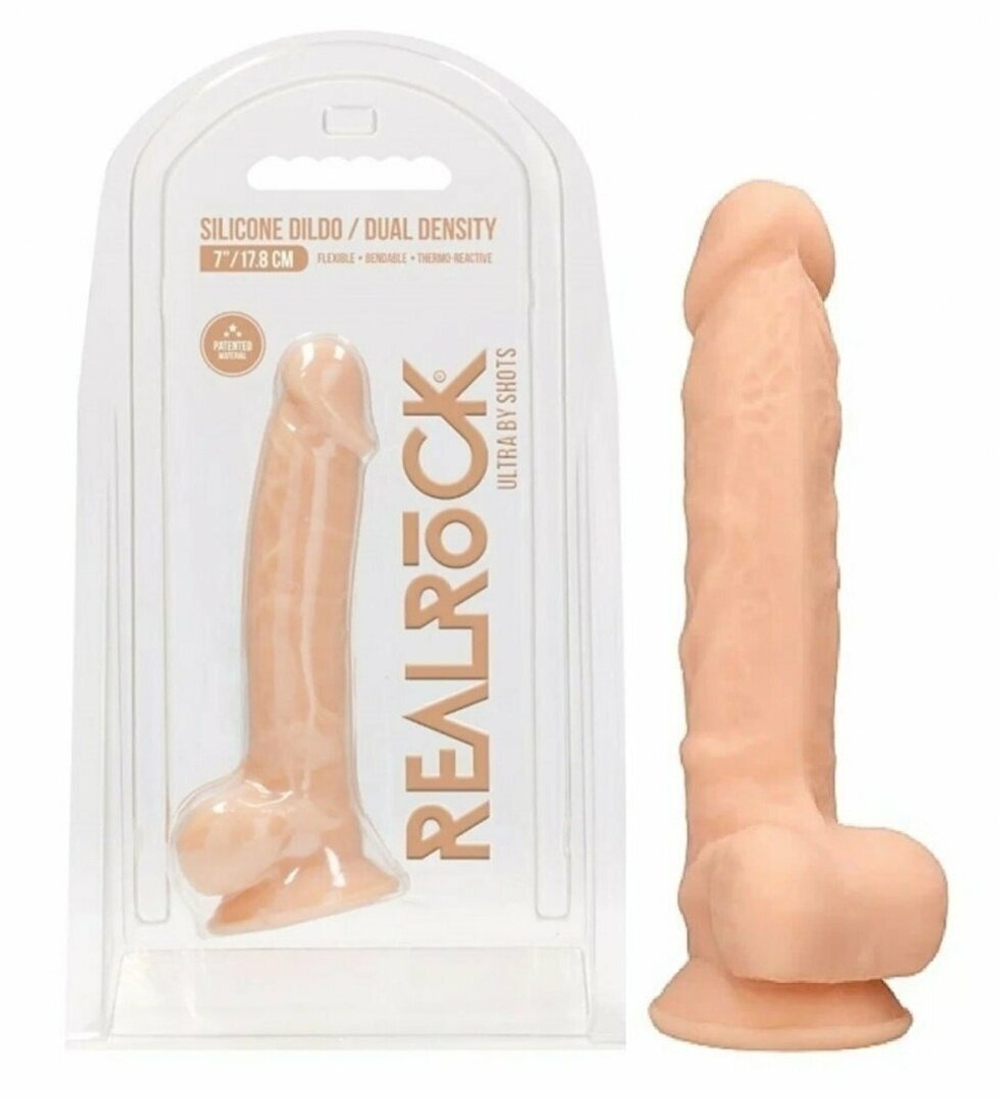 Фаллоимитатор Silicone Dildo With Balls 17,8 телесный