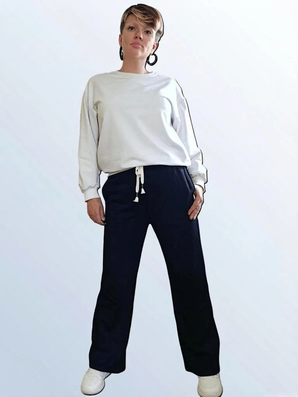 26276 Брюки прямые Круто черные (XL)