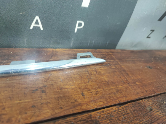 Молдинг переднего бампера Mercedes GLS (X167) 19-нв Б/У Оригинал A1678851006