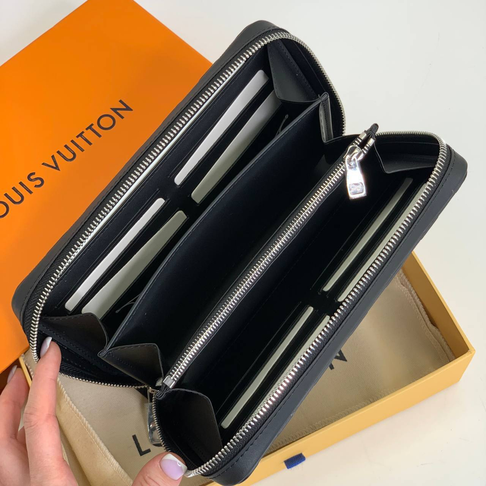 Кошелек Louis Vuitton