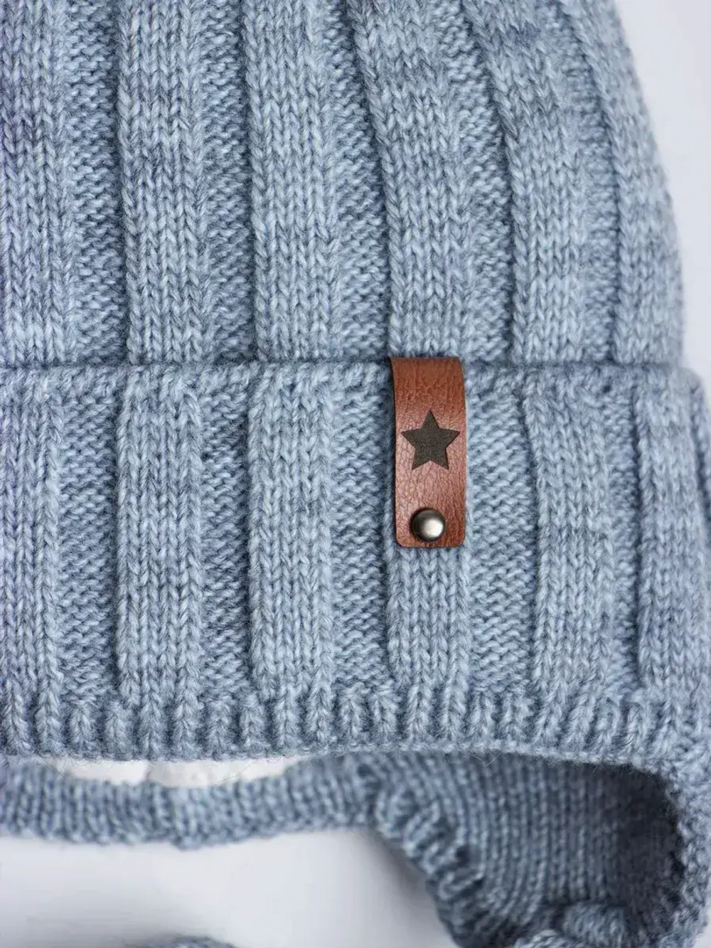 Шапка для мальчика зимняя и снуд