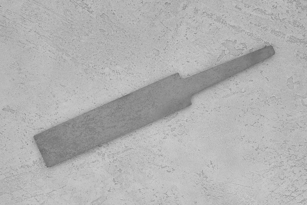 Заготовка для ножа, сталь AUS10Co 5,2мм. Модель "Лопатка-I" с клинком до 130мм, ТО 61-62HRC