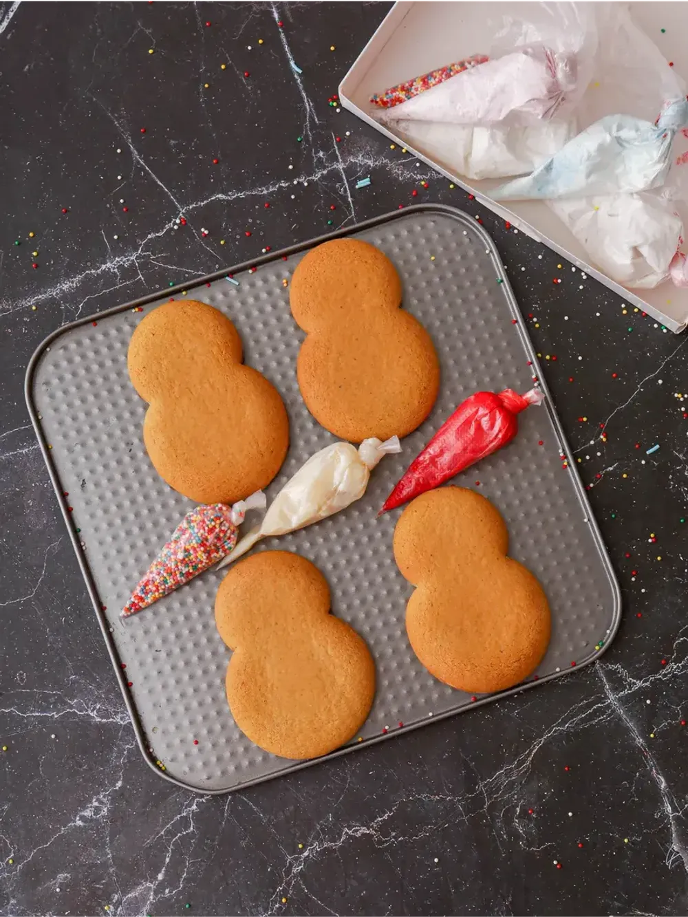 Набор для росписи "8 Марта" из имбирного теста