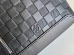 Сумка-мессенжер Louis Vuitton
