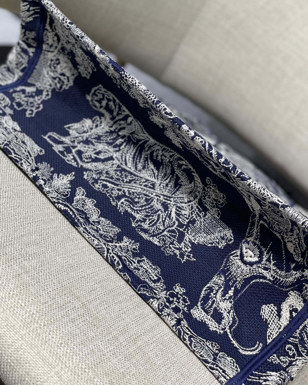 Christian Dior Book Tote 36 cm