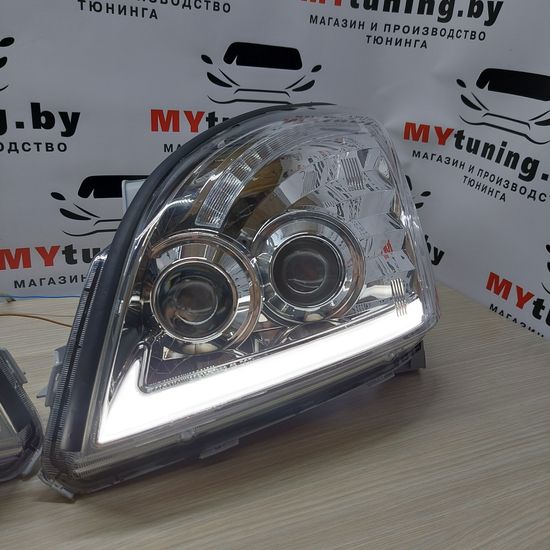Передние фары Tube Light для Toyota Land Cruisre Prado 120 (03-09) динамические хромированные