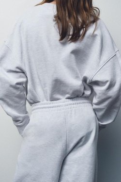 ZARA ТОЛСТОВКА В СТИЛЕ ПРЕППИ, СЕРЫЙ МЕЛАНЖ