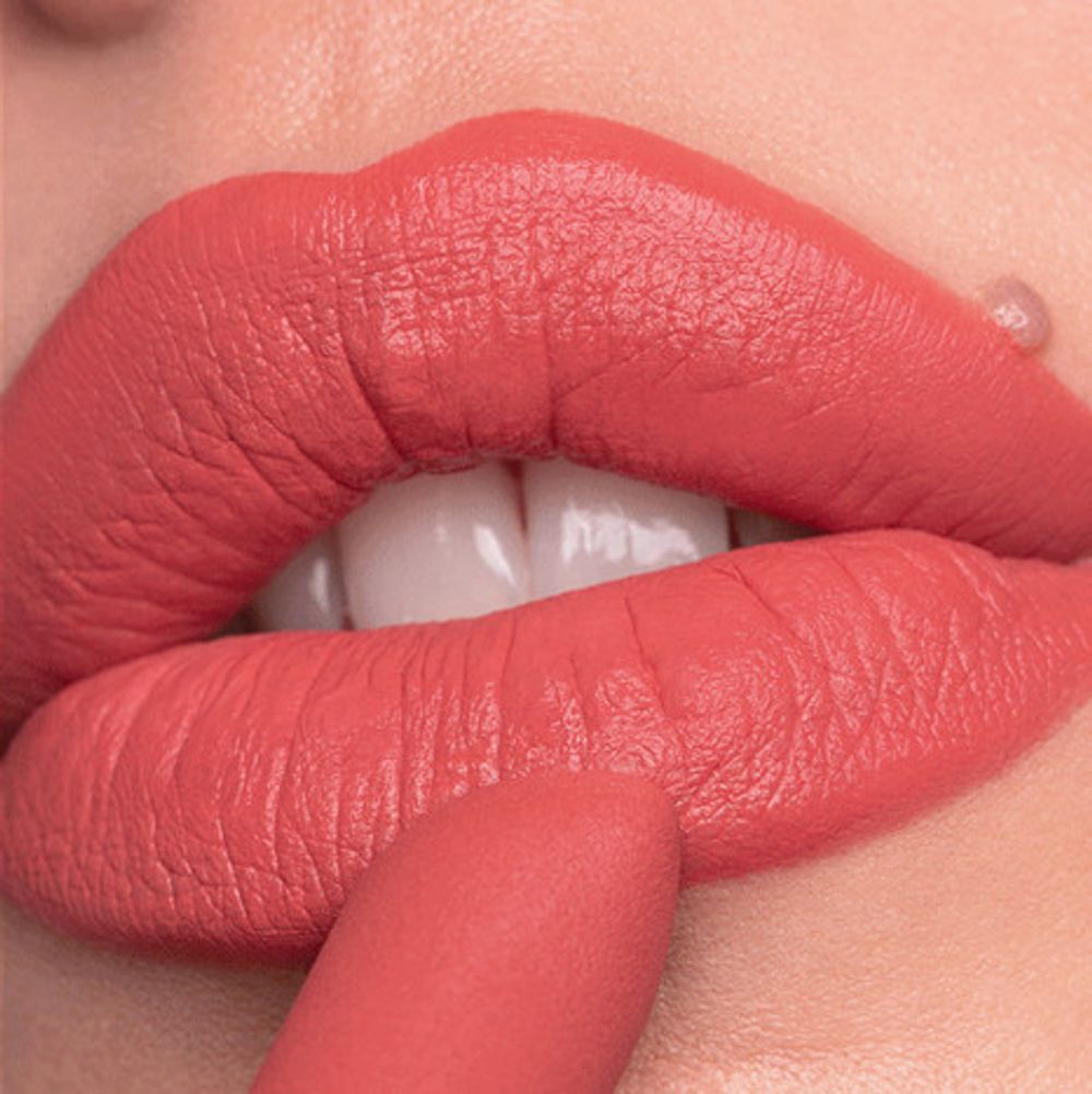 Губная помада матовая CATRICE Vegan Collagen Matt, 100 Be Wild