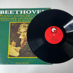Винтажная виниловая пластинка LP Beethoven Бетховен, Cristina Ortiz, City Of London Sinfonia Conducted By Richard Hickox, Piano Concertos Nr 1 and 2 (Англия 1987)