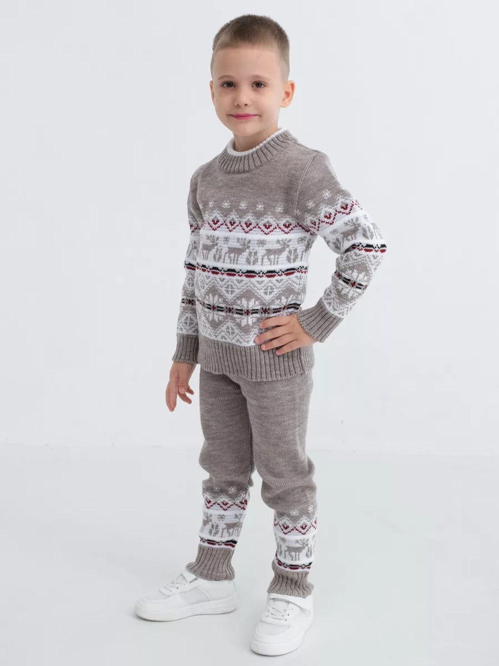 Джемпер вязаный