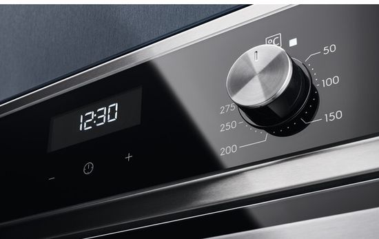 Электрический духовой шкаф Electrolux OEE5C71X