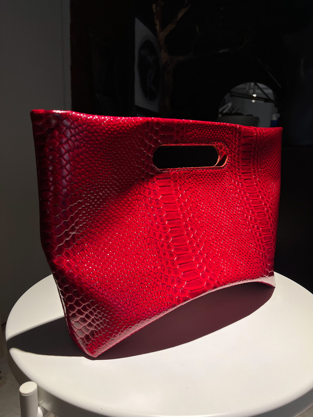 Сумка Луна питон кармин