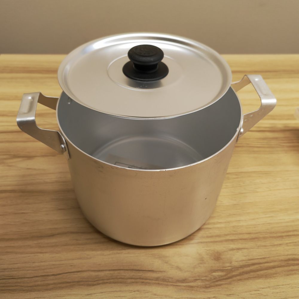 Кастлюля алюминиевая 8L