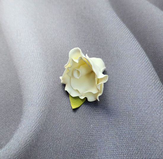 Цветы из латекса (фоамарина) бело-красный 4.5 см, набор 5 штук