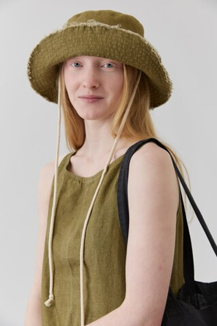 Панама цвета хаки из льна