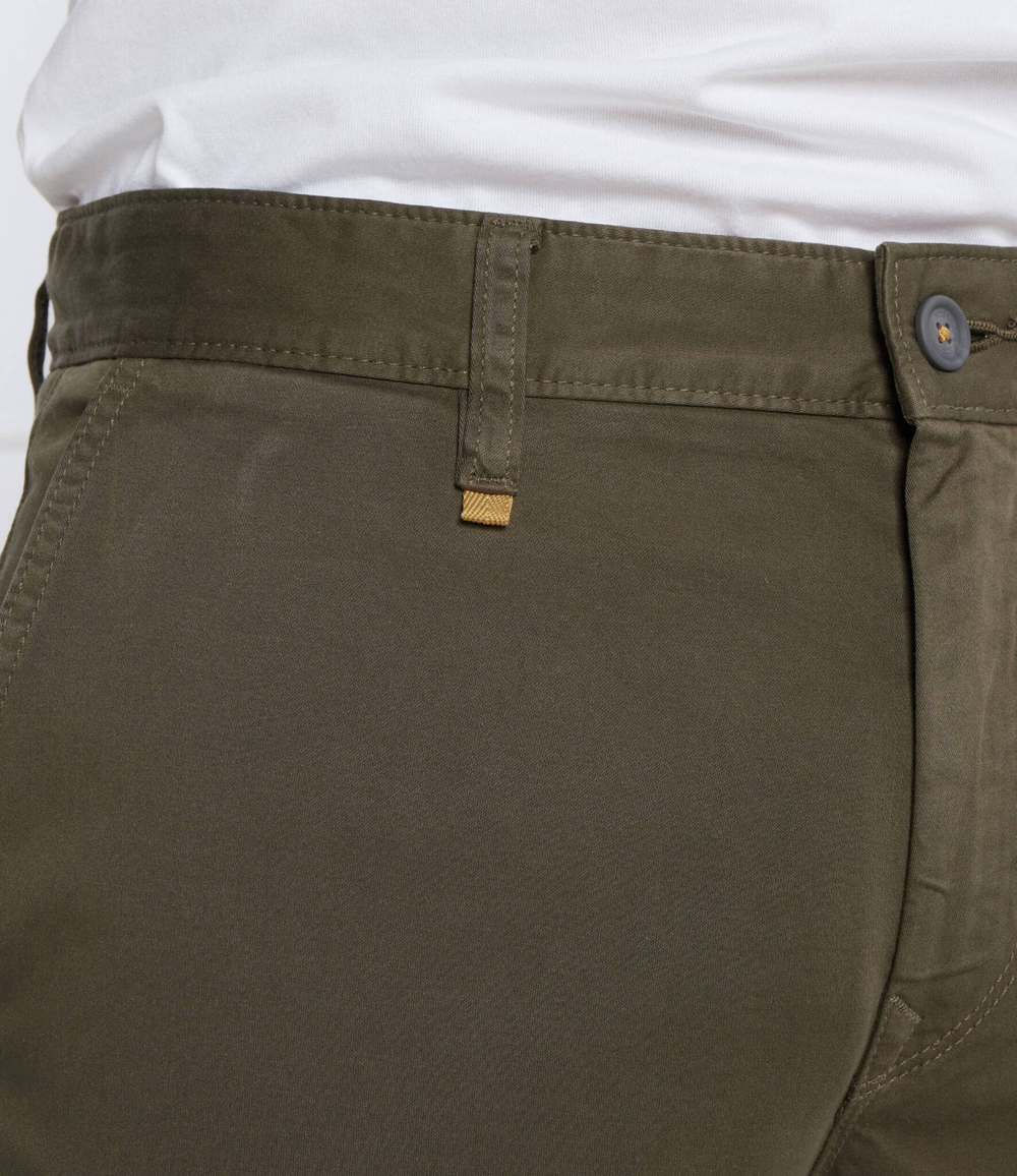 Чиносы SCHINO TABER BOSS ORANGE - оливковый(50470797)