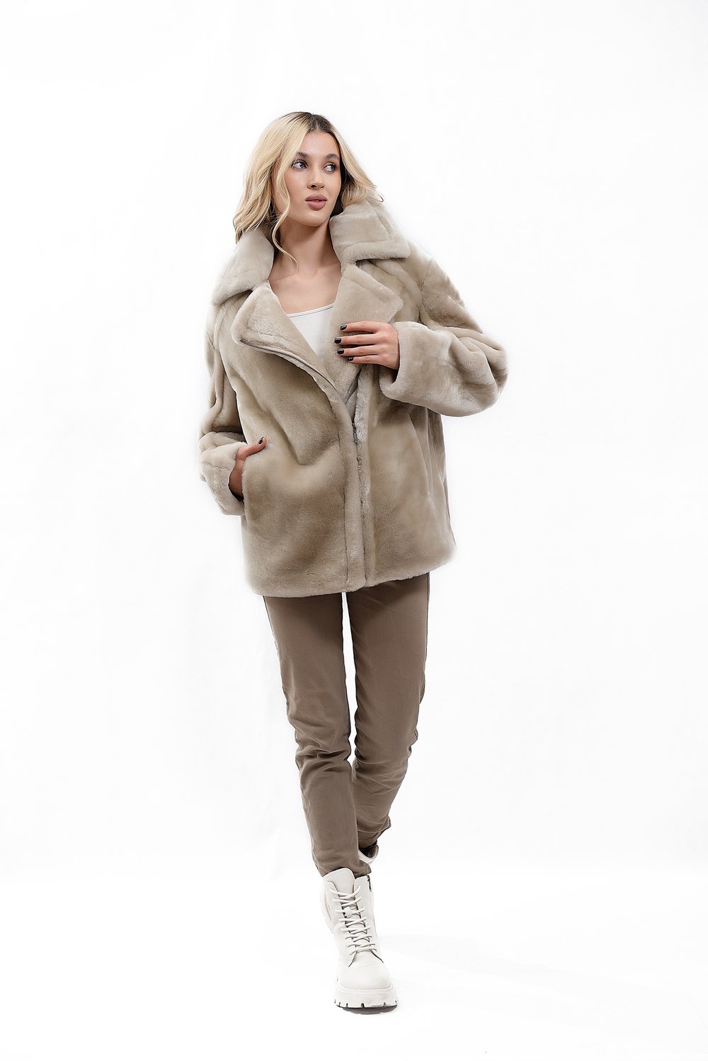 Женская куртка