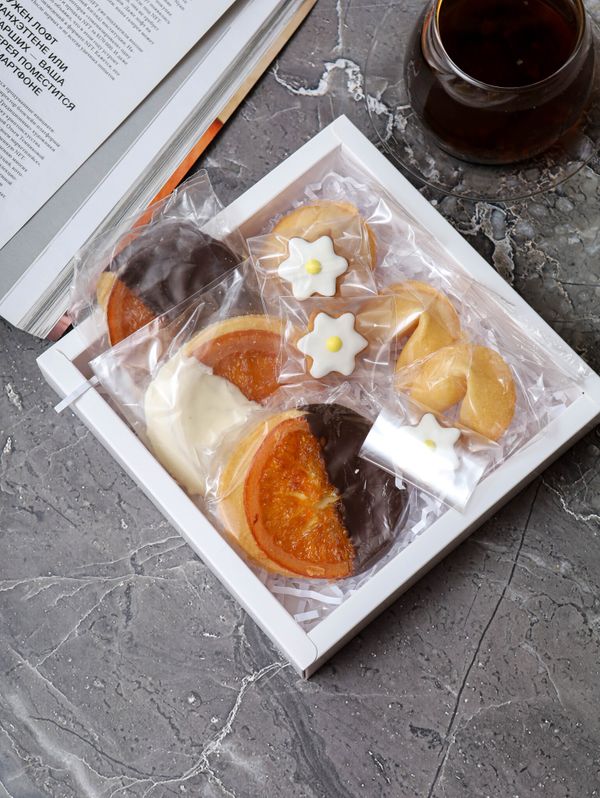 Набор Печенье с предсказаниями и апельсины