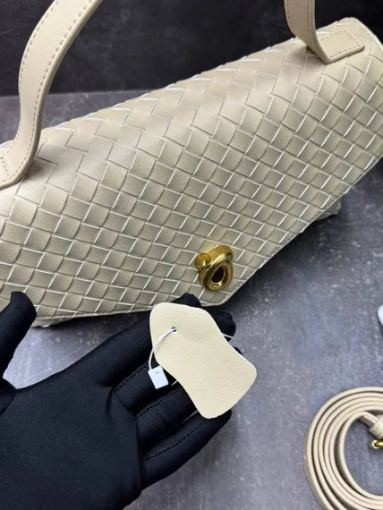 Сумка Bottega Veneta Knot Lock